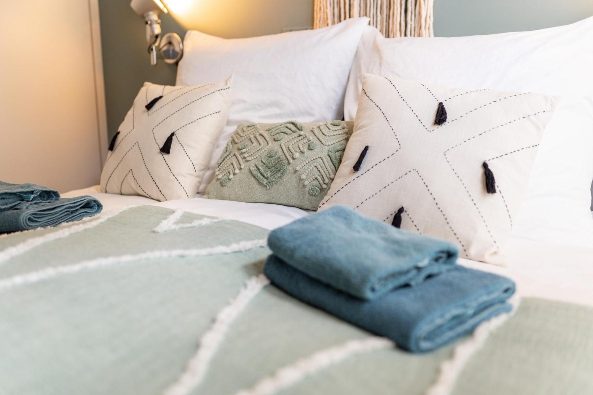 Liteliving Familiensuite Boho เมอเนอเซ ภายนอก รูปภาพ